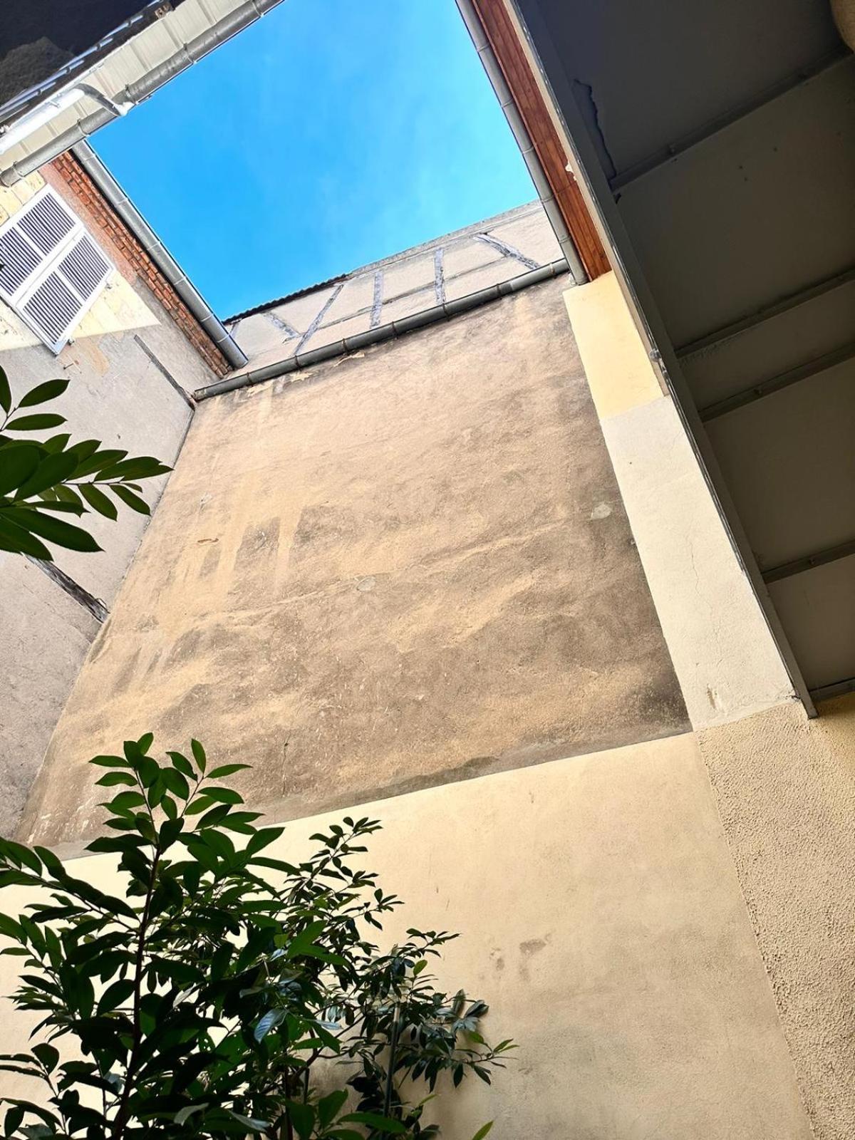 Beau Studio Et Sa Terrasse Quartier Historique Moulins  Extérieur photo